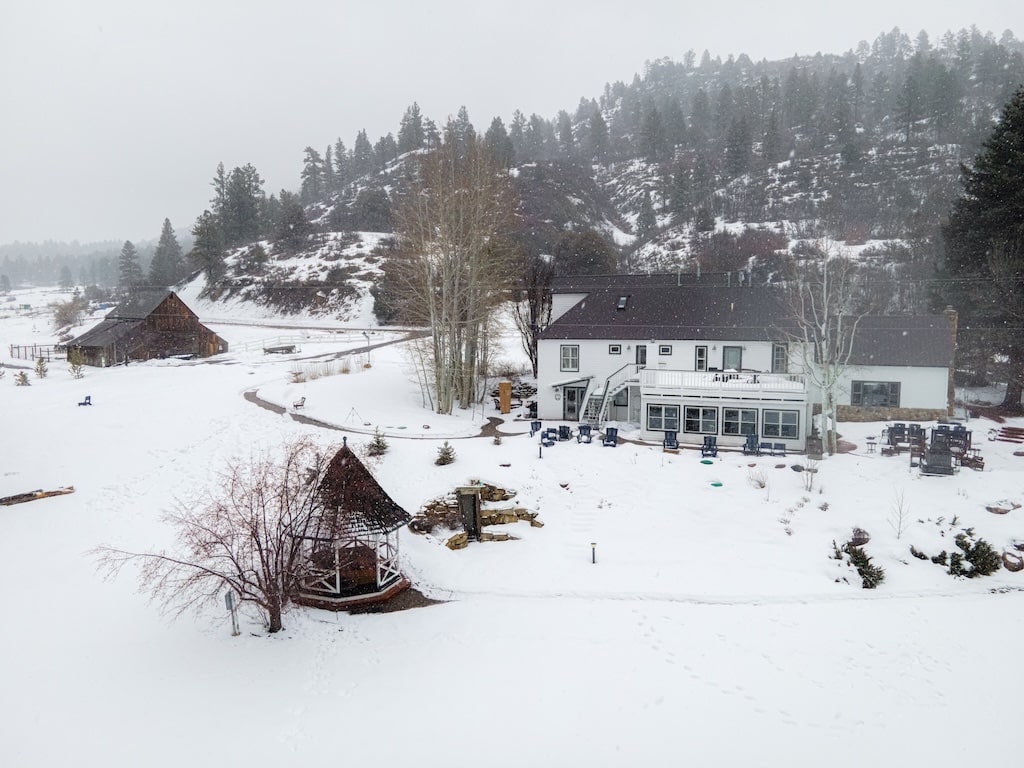 Sledding Adventures at the Durango Dog Ranch 2 Durango Dog Ranch near our bed and breakfast in Durango Colorado